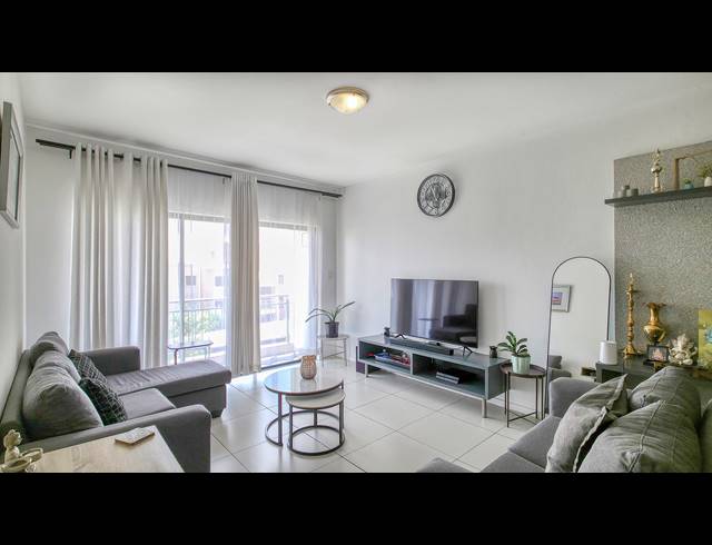 2 BEDROOM APARTMENT FOR SALE IN RIVONIA